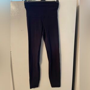 Lululemon Women’s Size 2 Align Black High-Waisted Leggings